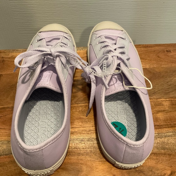 NEW Without Box Converse Chuck Taylor All Star Dainty Ox Vapor Purple Womens Siz - Picture 6 of 7